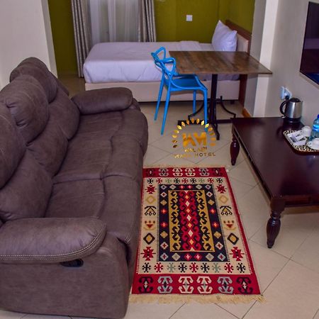 Walabi Mara Hotel Narok Exterior photo